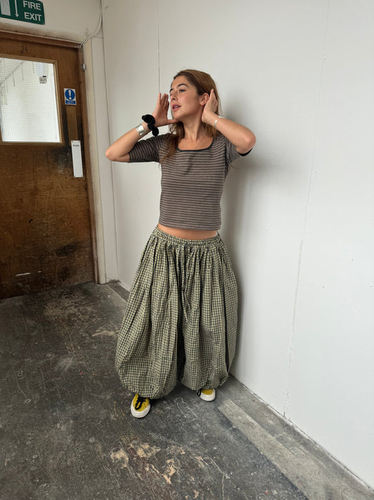 Check Oshi Trousers